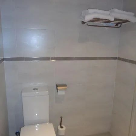 Nuc Sun Hotel